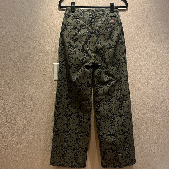 New Dickies Women's Drewsey High Rise Wide Leg Pants Size 26R NWT - Picture 6 of 9